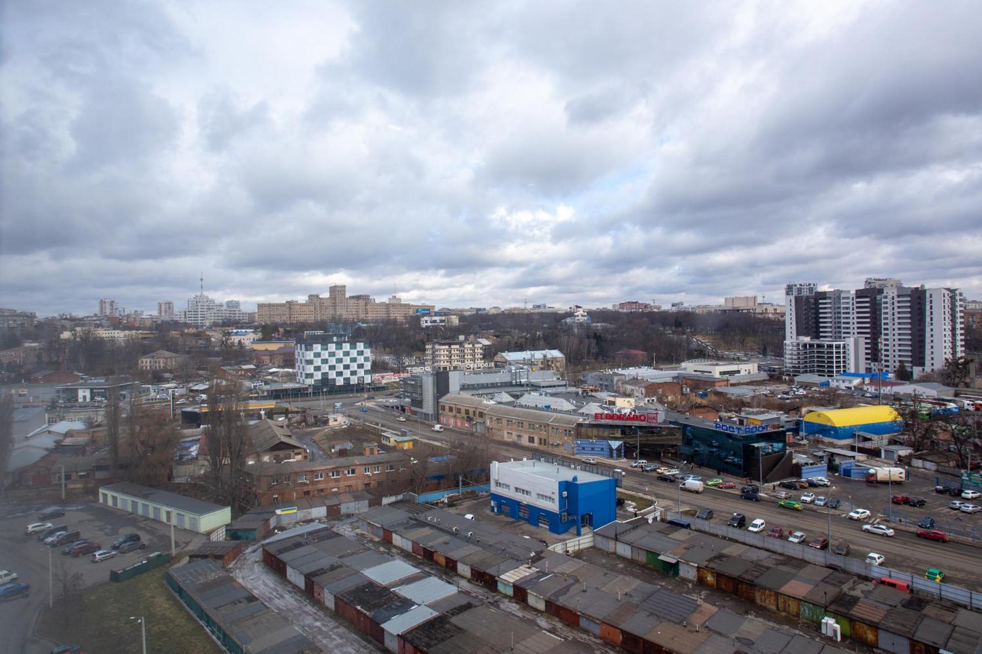 Complex Rogatinskiy Kharkiv Eksteriør billede